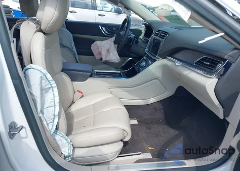 2017 Lincoln Continental Premiere из США, поврежденный, VIN 1LN6L9PK8H5637399